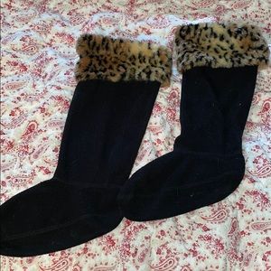 Hunter boot socks, black fleece/cheetah fur detail